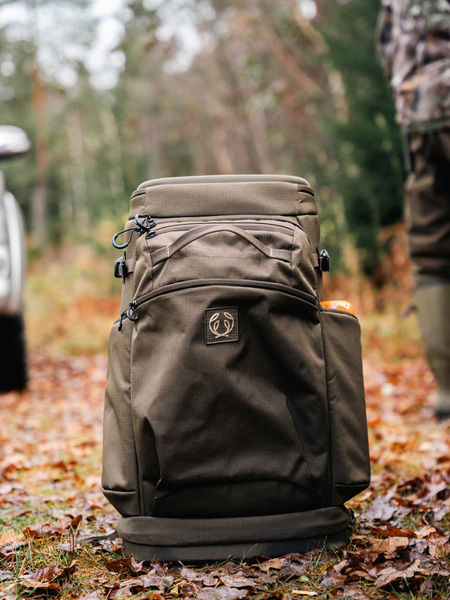 Ranger Chair Pack 27L Tobacco Green | Chevalier
